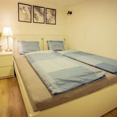 公寓 Cosy 2 Bedroom Flat In Akacfa St., Sol *